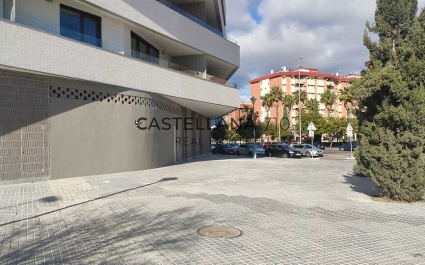 local avenida del Aeropuerto córdoba - Castellana