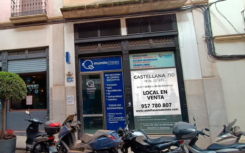 Local ayuntamiento - castellana