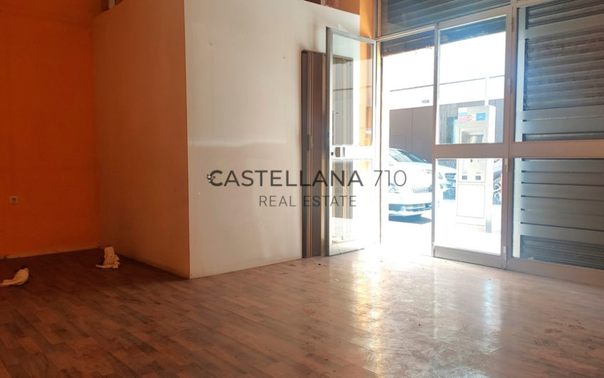 local 40 m2 - castellanarealestate