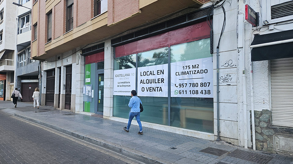 Visitar y evaluar varias opciones es un paso fundamental para encontrar el espacio de oficina ideal para tu empresa, conoce cómo hacerlo